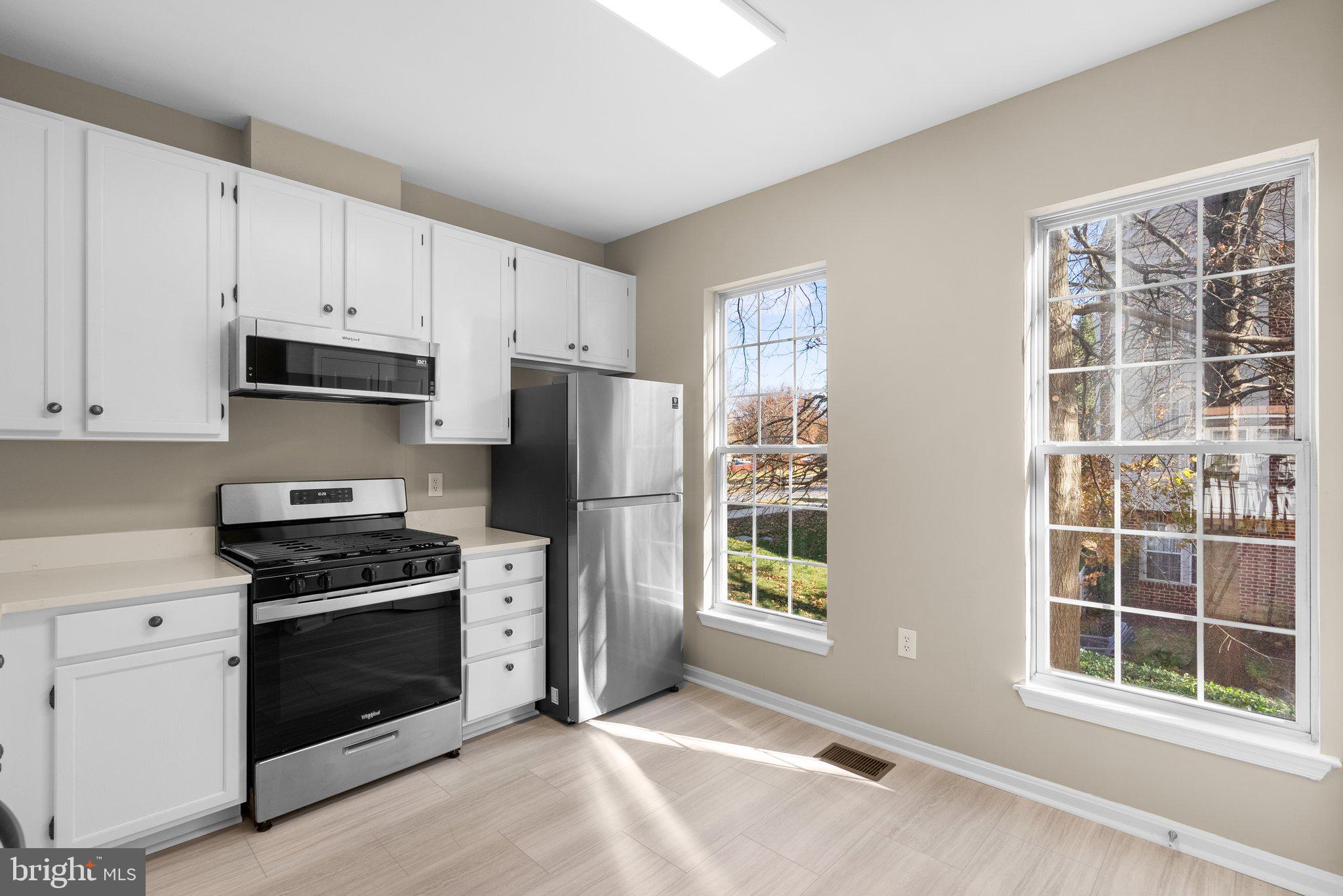 AMBER RIDGE AT MILESTONE - Residential