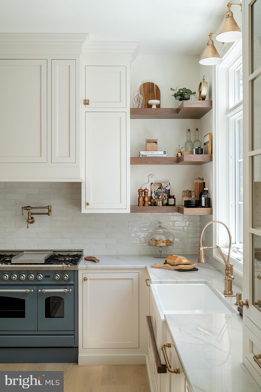 BRYN MAWR - Residential