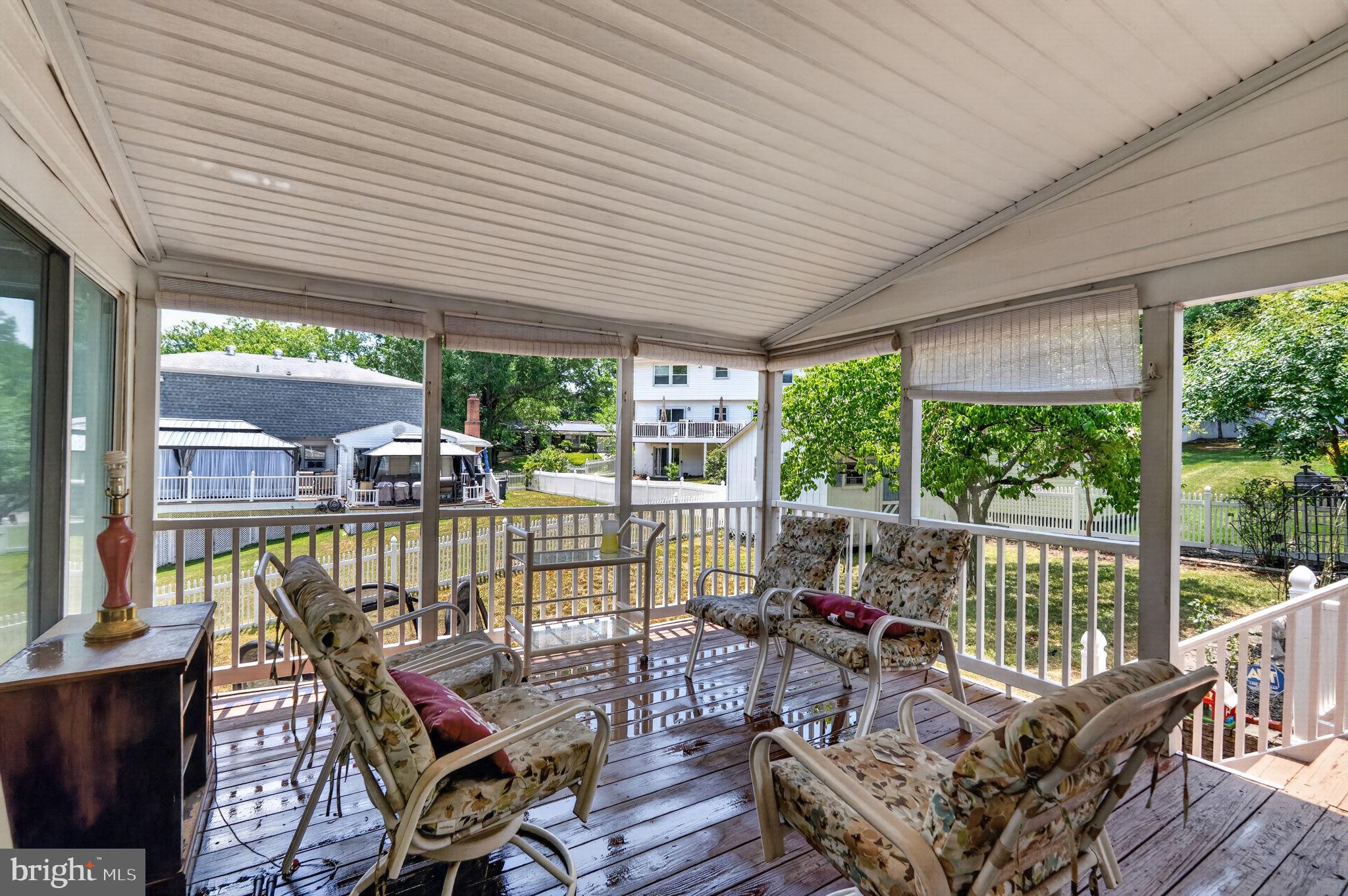 FOREST KNOLLS - Residential
