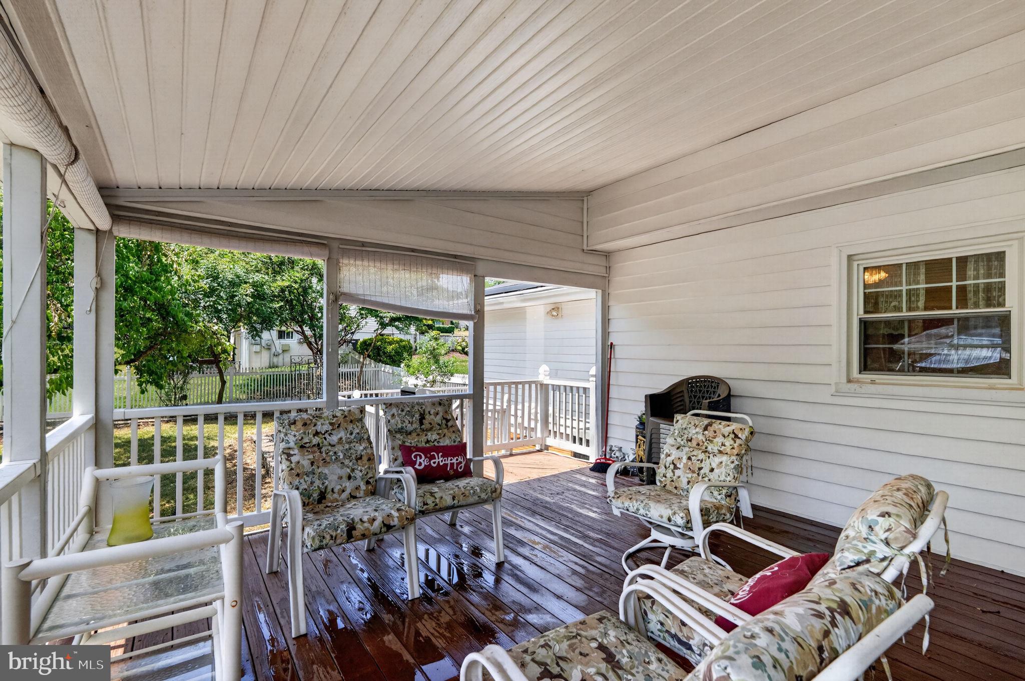 FOREST KNOLLS - Residential