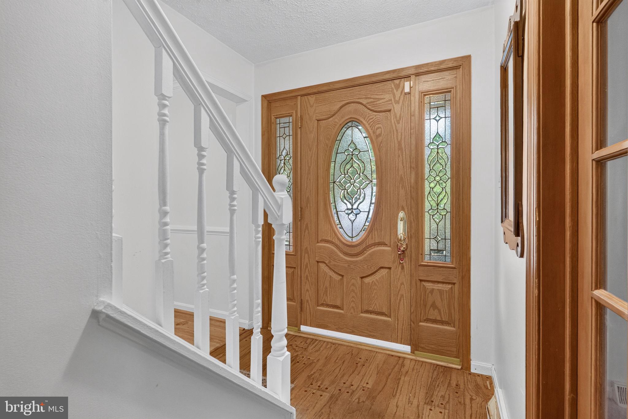 FOREST KNOLLS - Residential