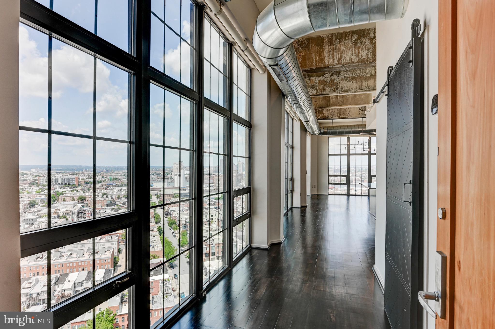 LOCUST POINT - Residential