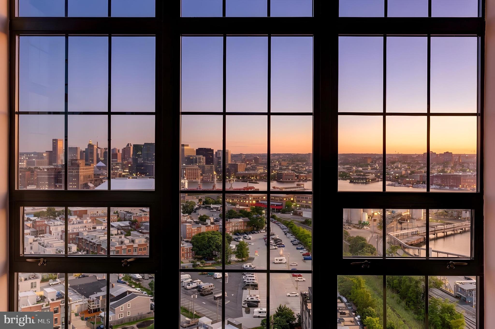 LOCUST POINT - Residential