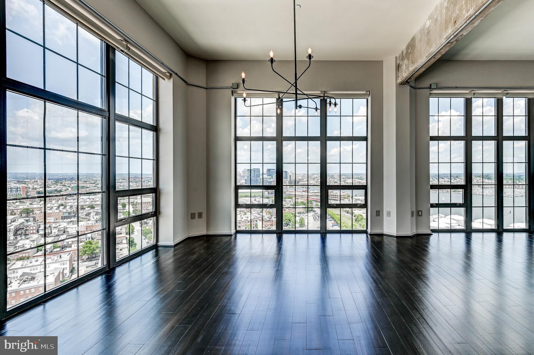 LOCUST POINT - Residential