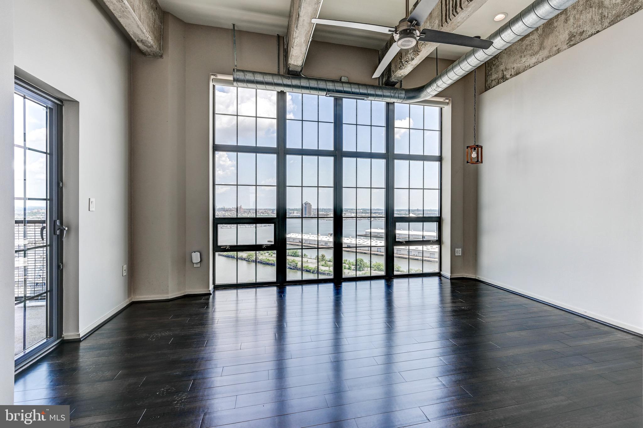 LOCUST POINT - Residential