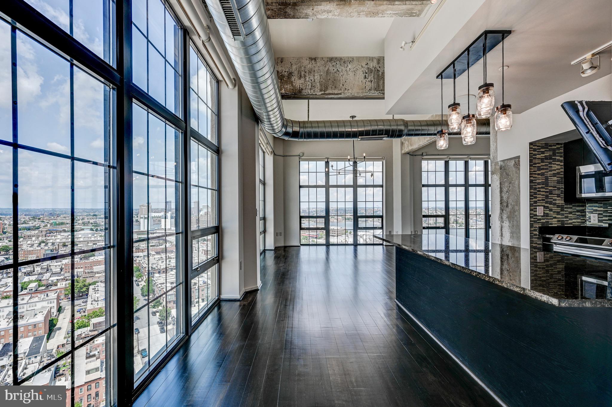 LOCUST POINT - Residential