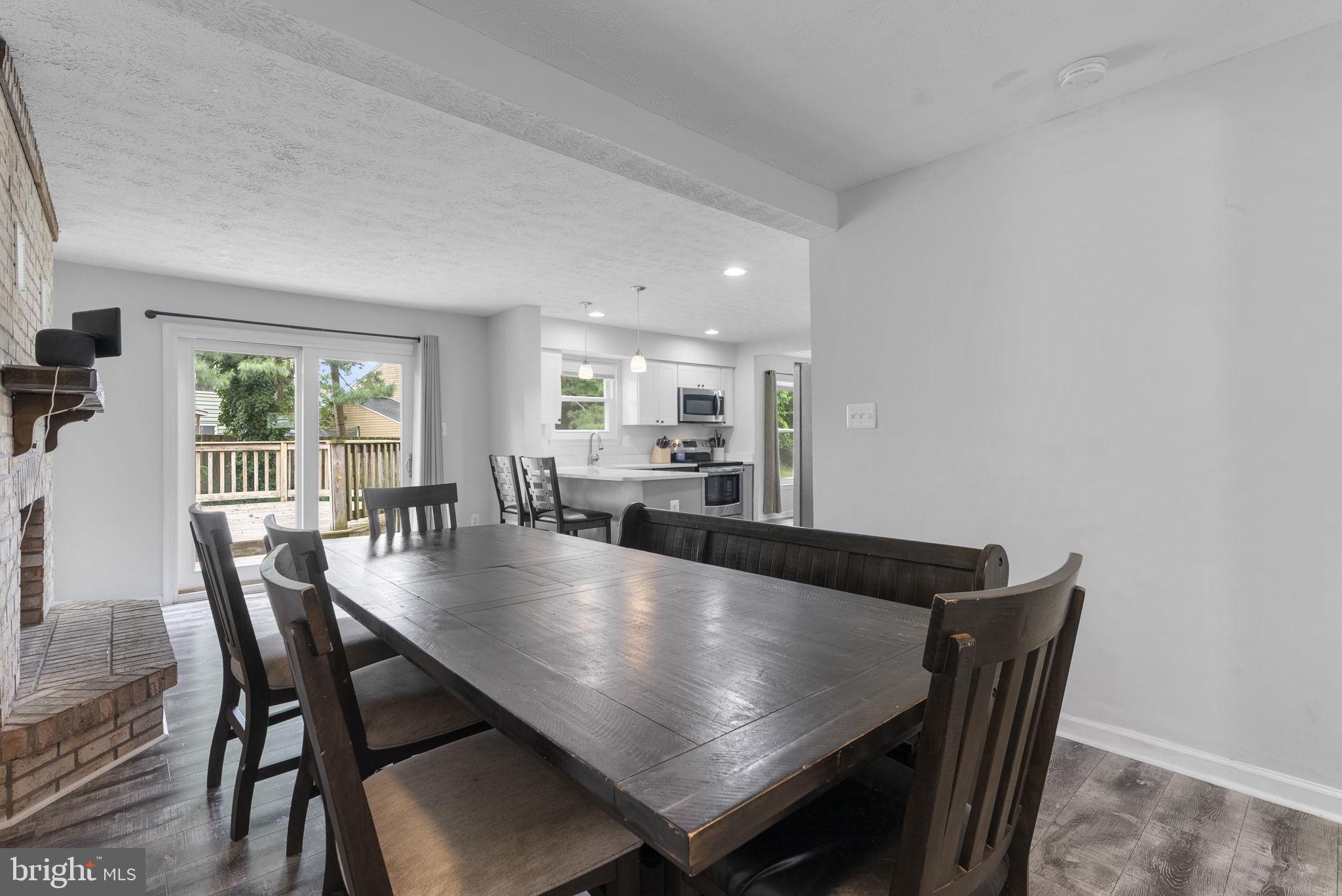 HILLCREST ORCHARDS - Residential