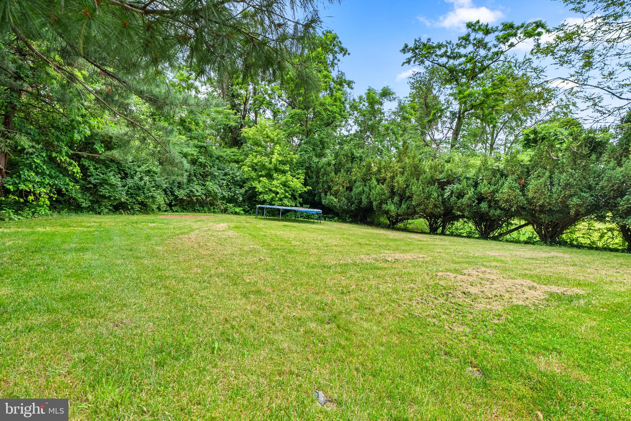 HILLCREST ORCHARDS - Residential