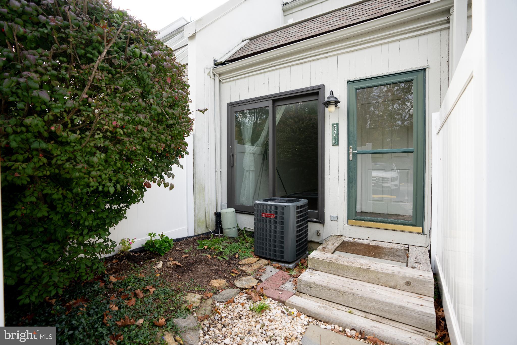 Welcome to this beautifully updated townhome in Summit House!  The freshly painted home features luxury vinyl plank flooring throughout both levels, new wainscoting, updated light fixtures, a new HVAC (2023) and water heater (2020).  The kitchen is enhanced with a new stove and a breakfast bar opening into the living room.  A dedicated office space with built-in bookcases finishes the first floor.  Upstairs the spacious, bright bedroom with a walk-in closet leads to a private balcony.  The tastefully renovated bathroom features a walk-in shower, and the laundry has been updated with external venting.  You’ll love relaxing in your front garden and taking advantage of the many community amenities including a swimming pool, tennis courts, playground and clubhouse.   This home is conveniently located within Summit House for quick, easy access and has ample parking.  A great investment opportunity as well, this home recently rented for $1500.  Located within the excellent West Chester Area School district and close to shops, restaurants and all that West Chester has to offer.  Welcome home!