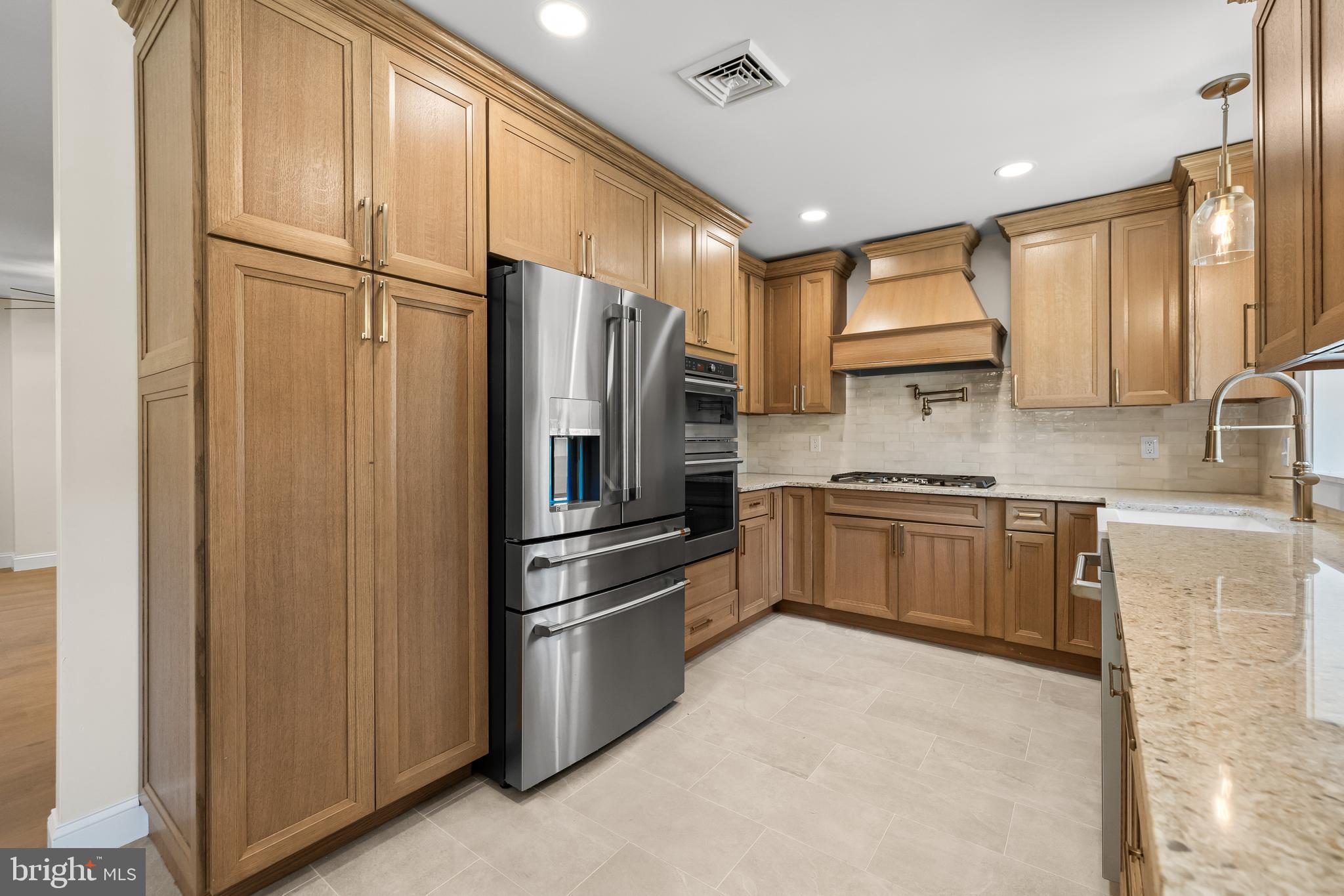FREELAND - Residential