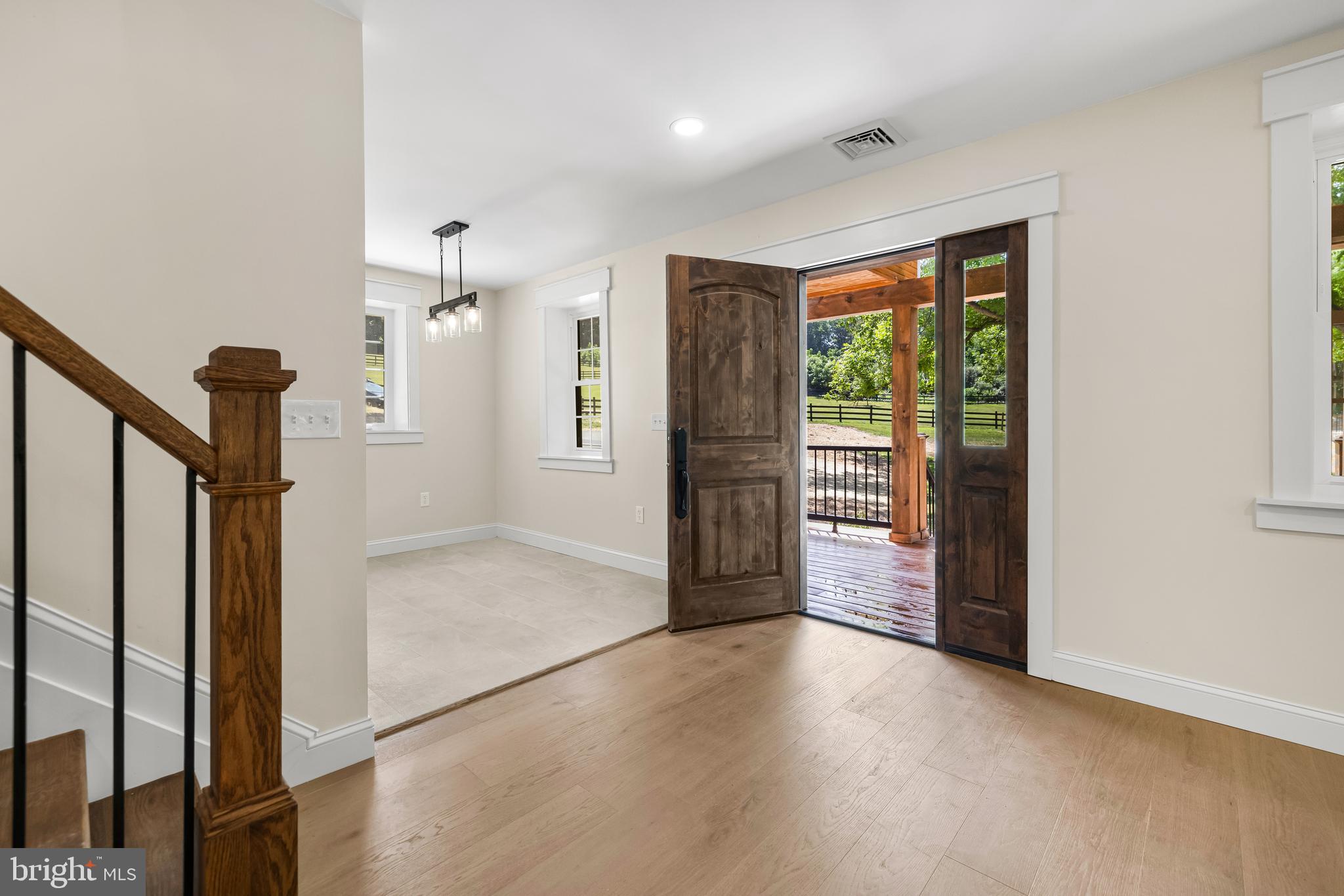 FREELAND - Residential