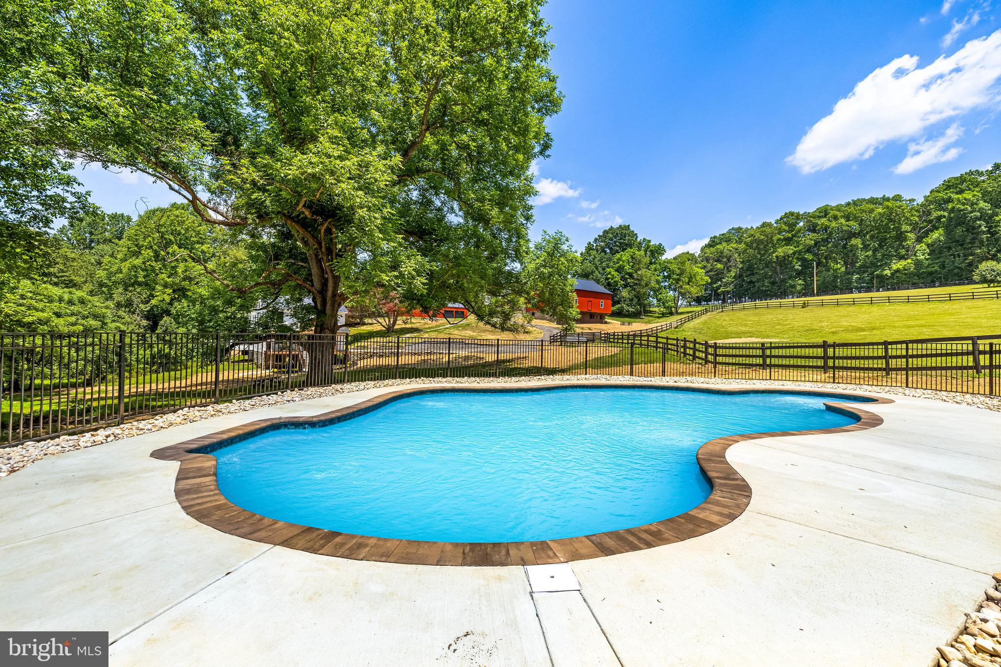 FREELAND - Residential