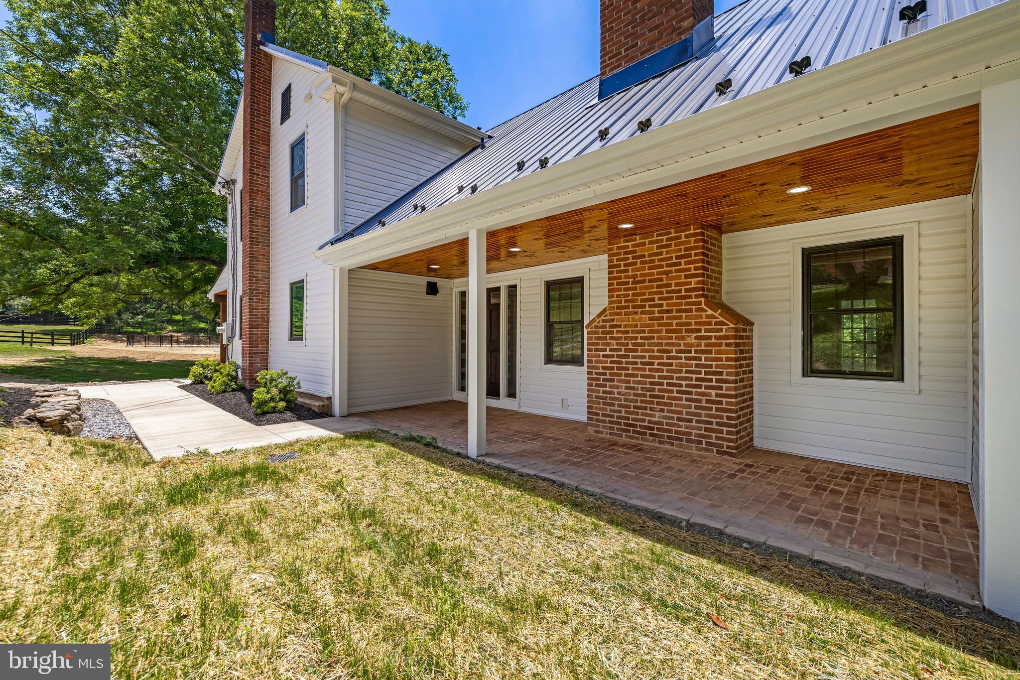 FREELAND - Residential