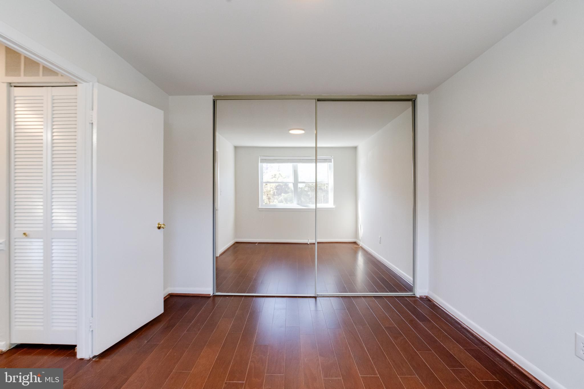HIGHPOINTE CONDOMINIUM - Residential