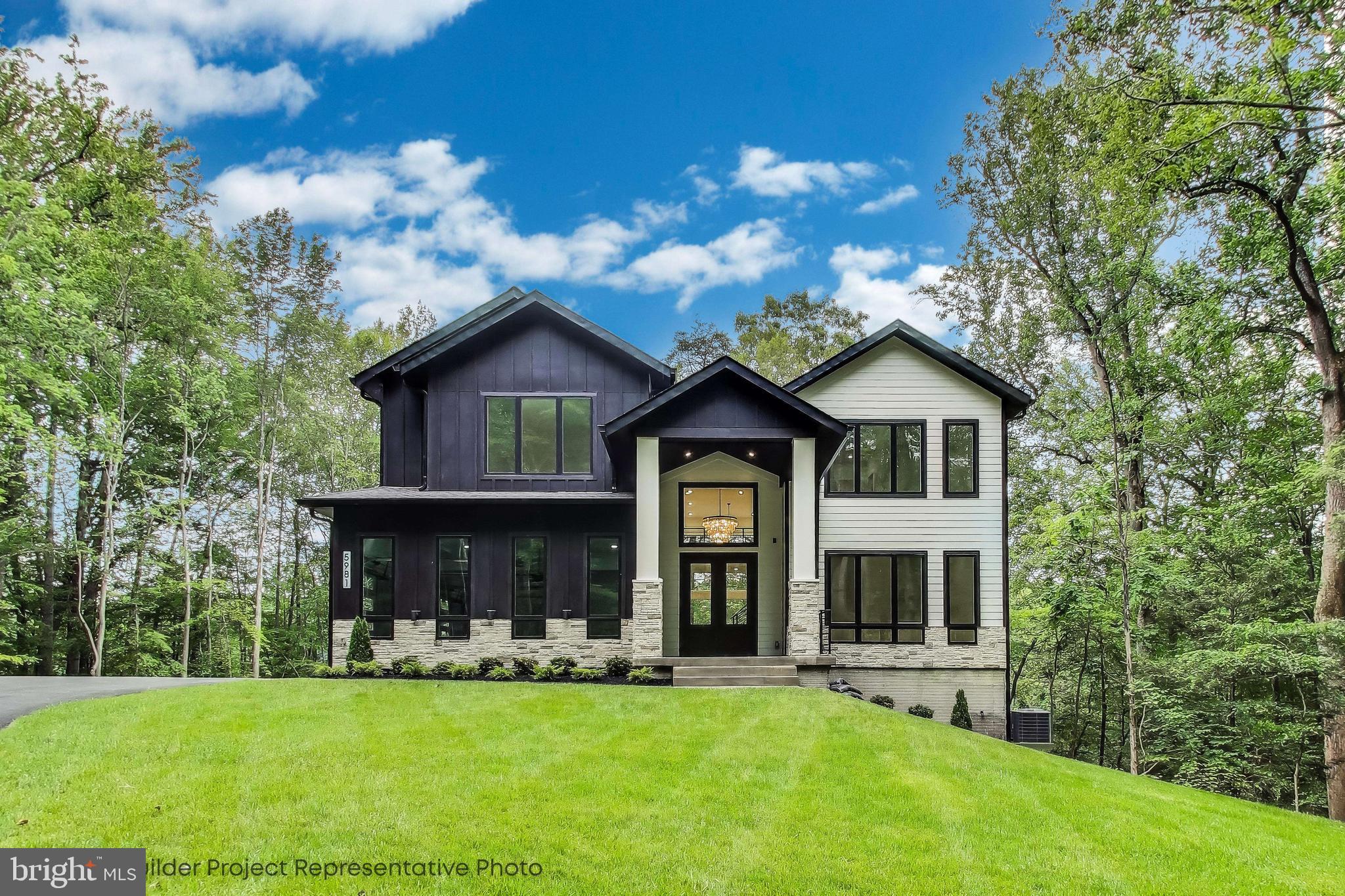 HILLCREST ESTATES - Residential