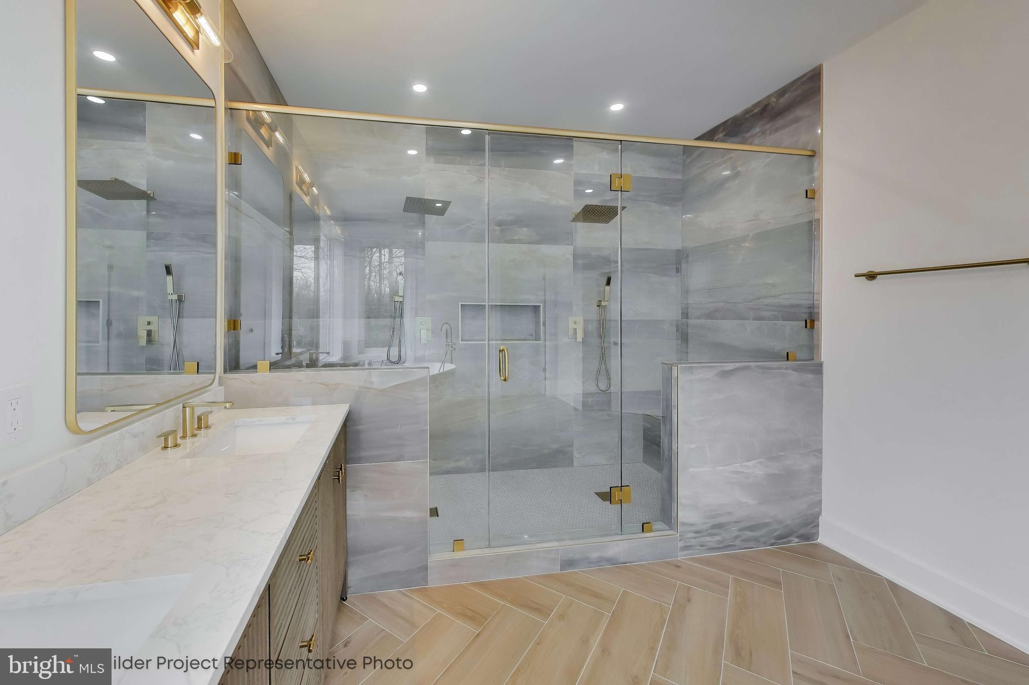 HILLCREST ESTATES - Residential