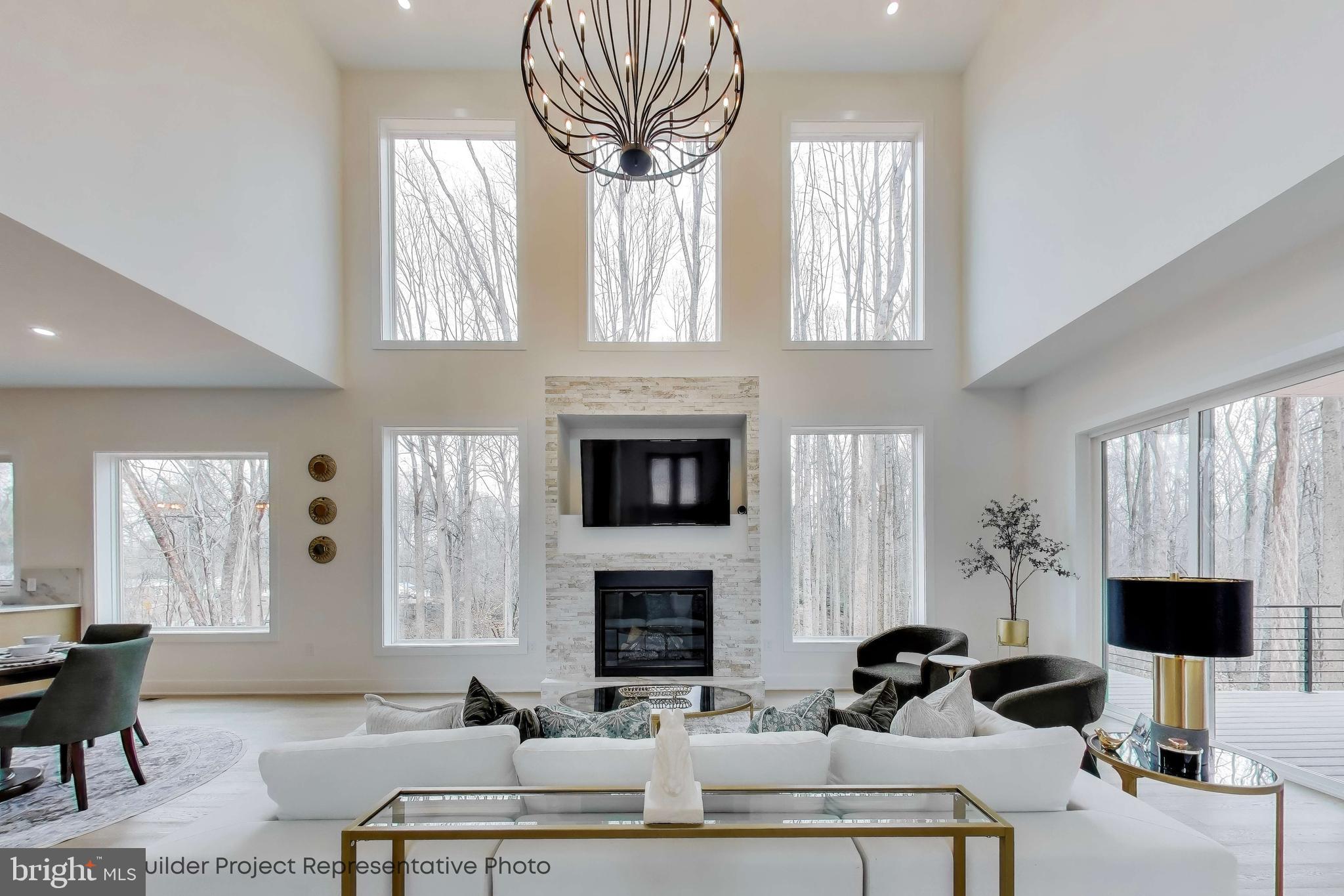 HILLCREST ESTATES - Residential