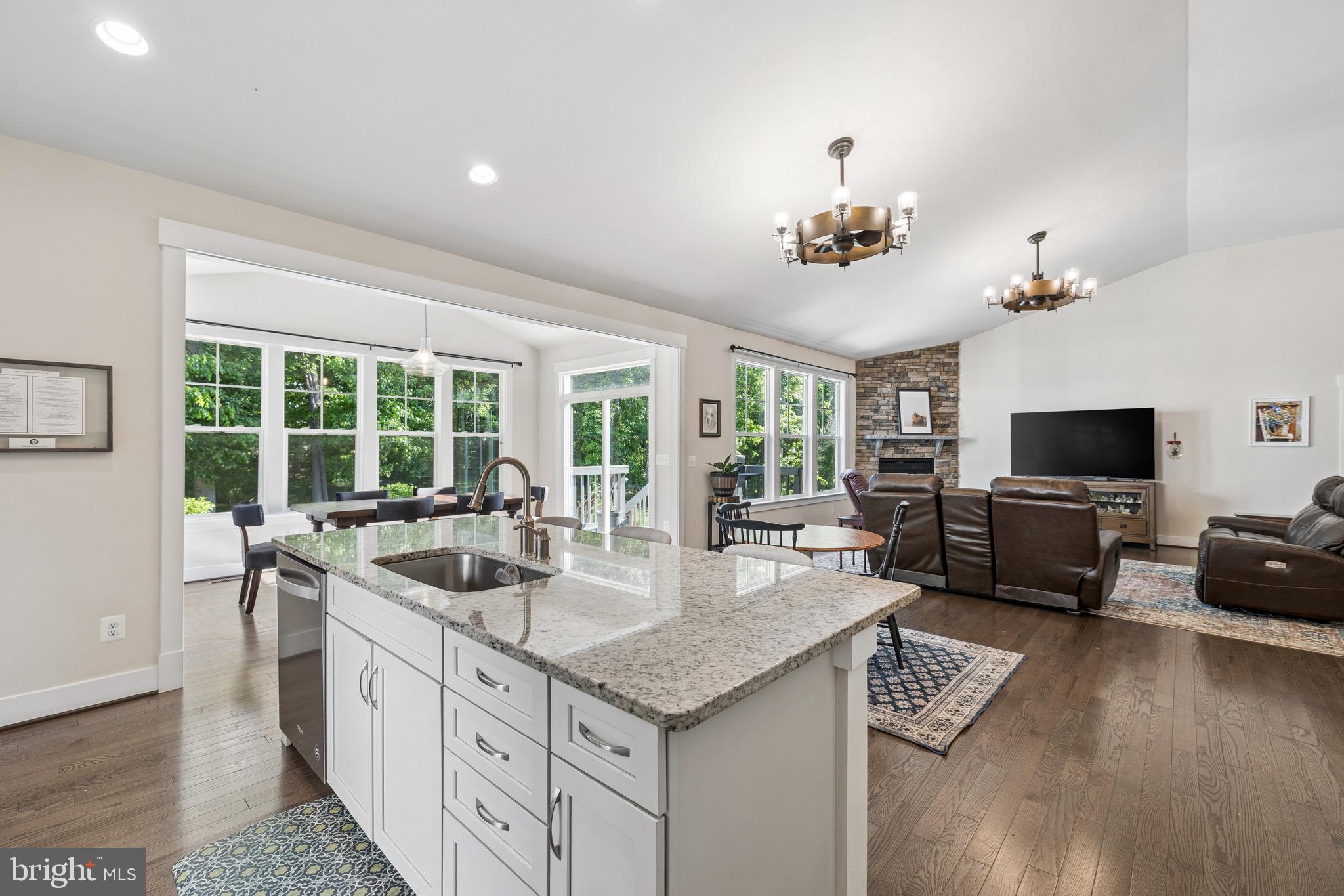 BROOKSIDE - Residential