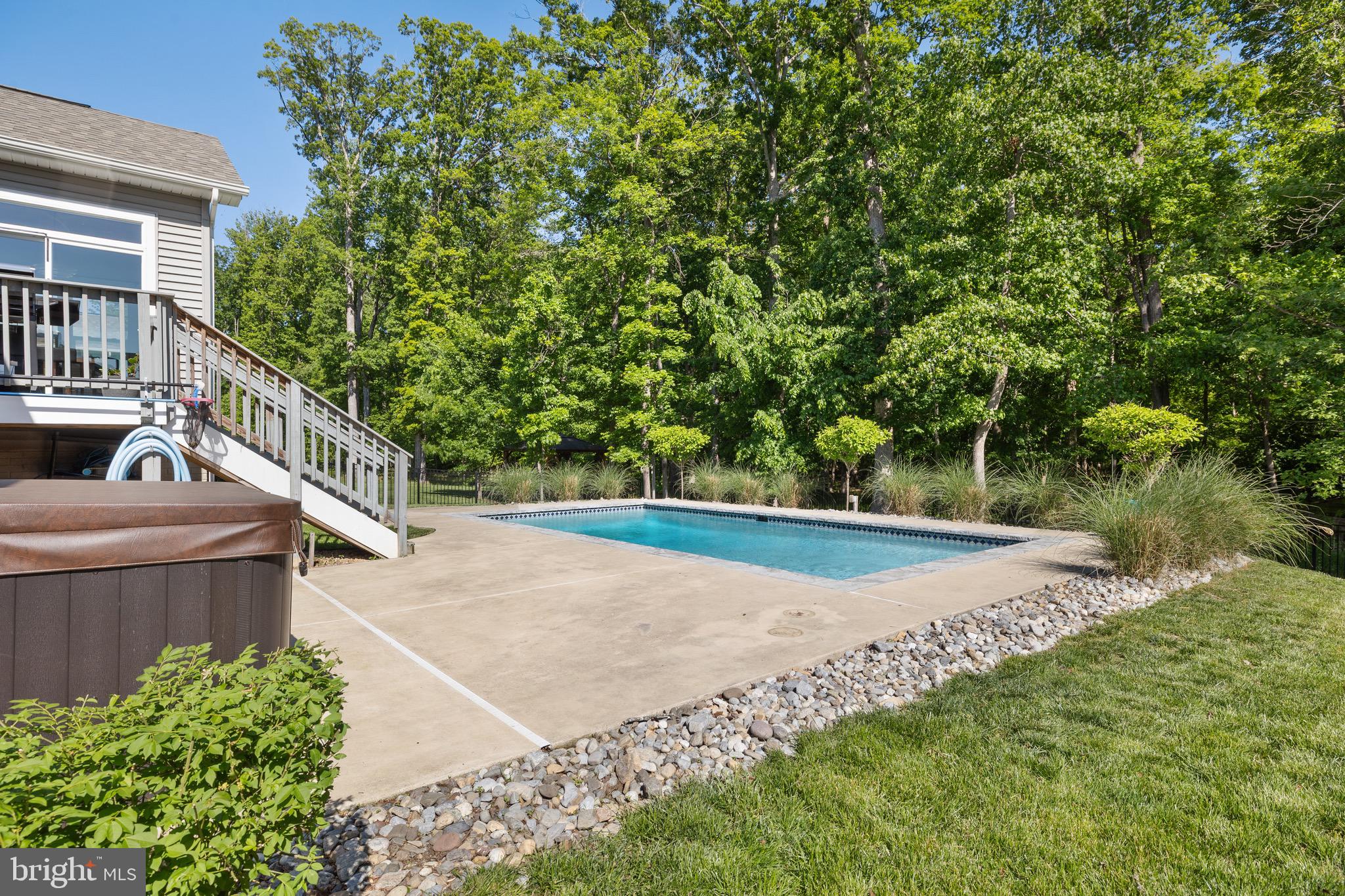 BROOKSIDE - Residential