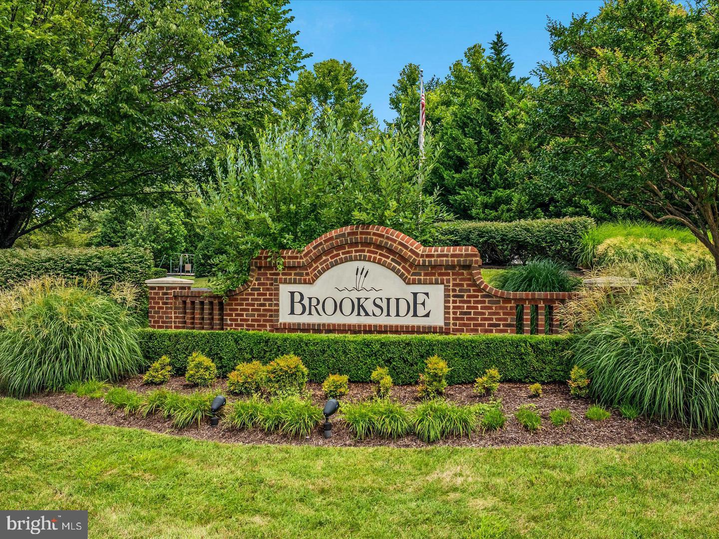 BROOKSIDE - Residential