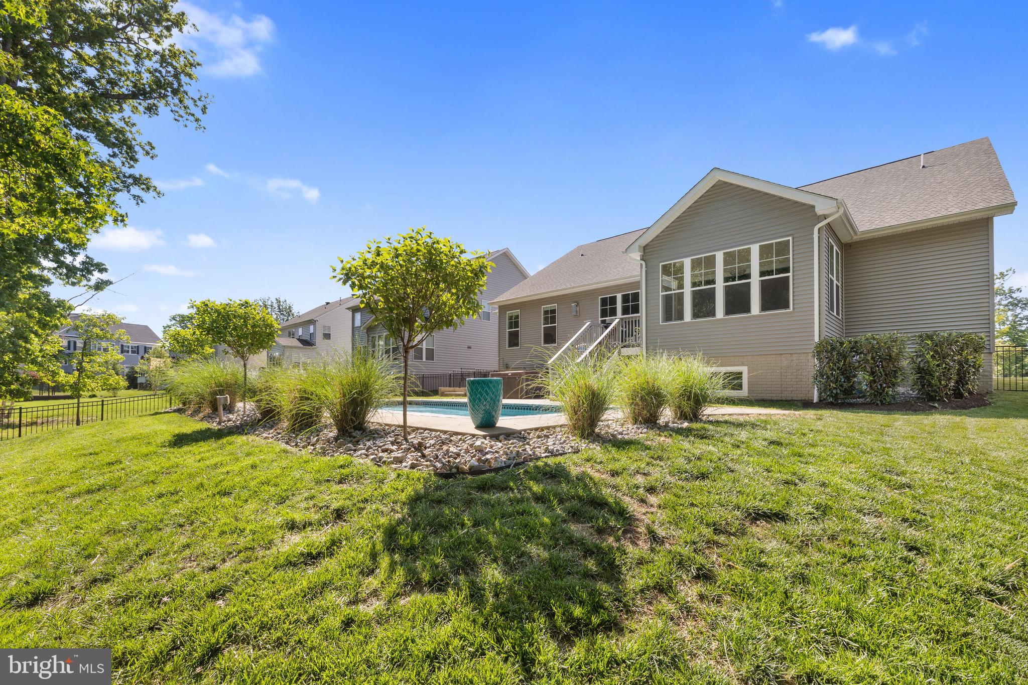 BROOKSIDE - Residential