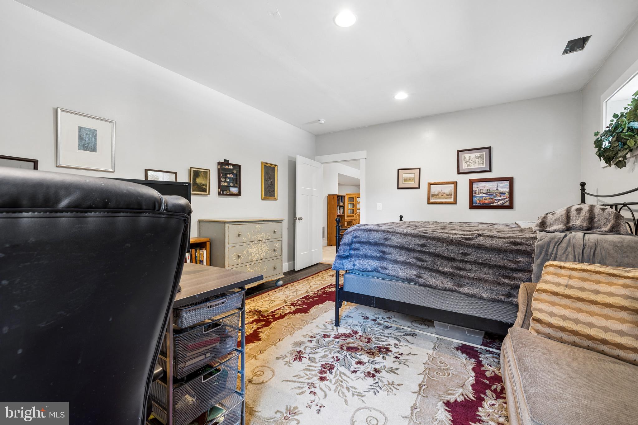 BROOKSIDE - Residential