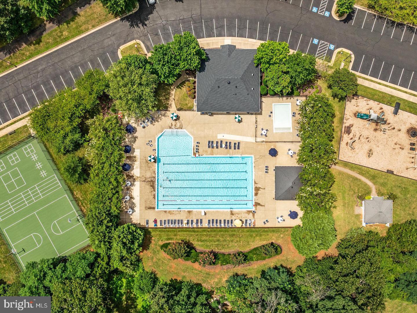 BROOKSIDE - Residential
