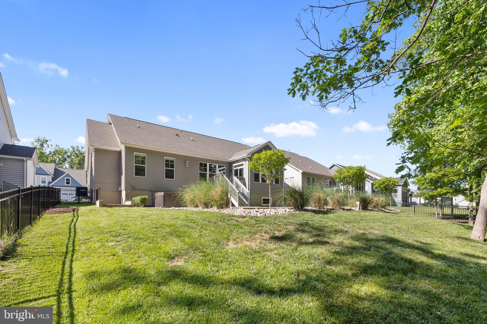 BROOKSIDE - Residential