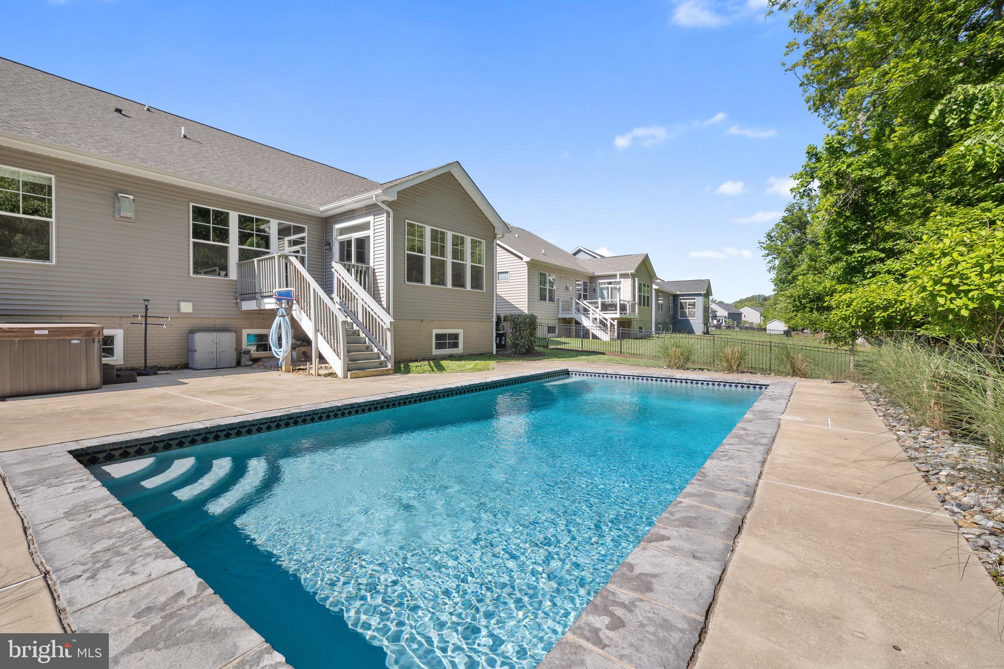 BROOKSIDE - Residential