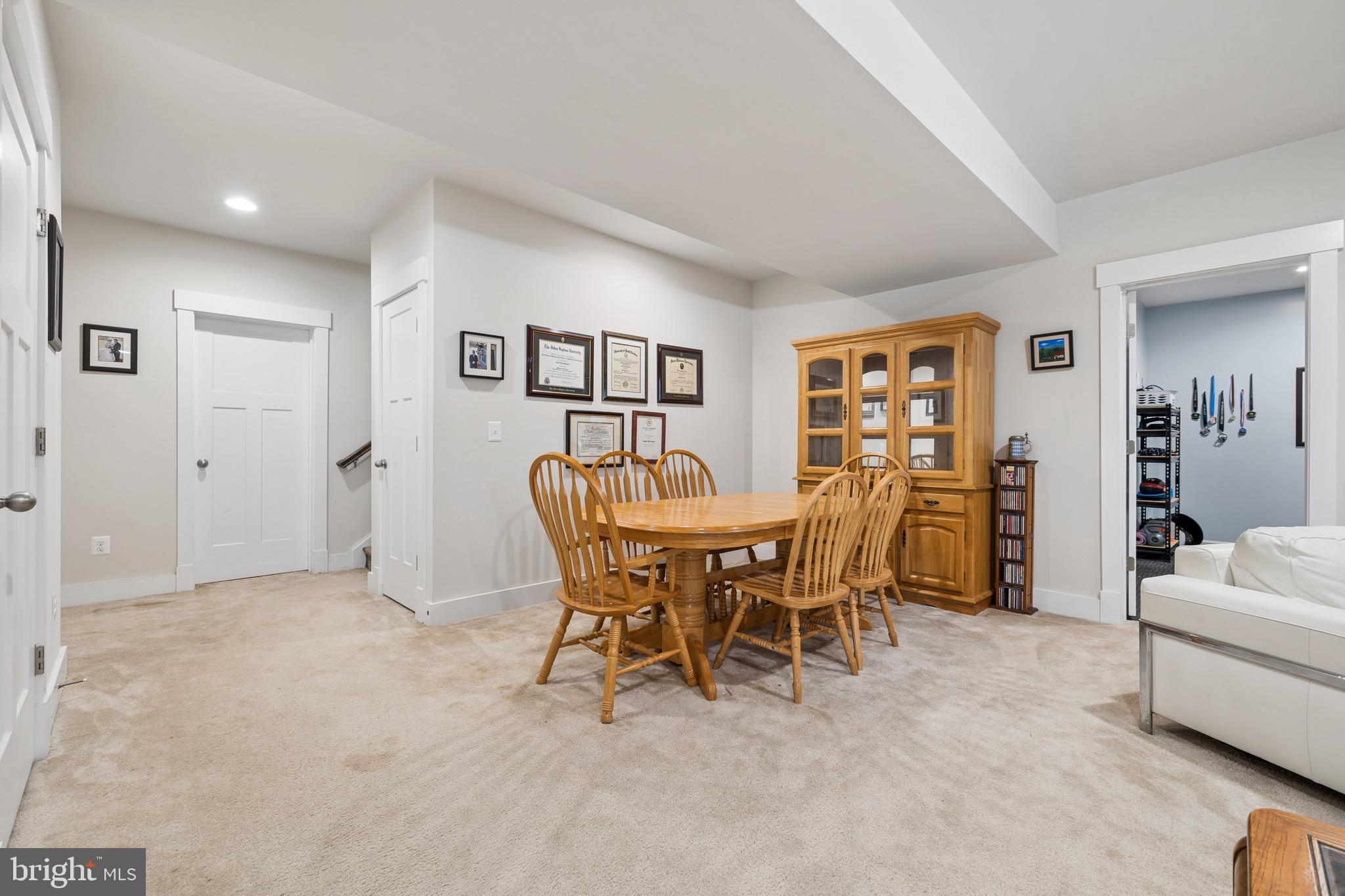 BROOKSIDE - Residential