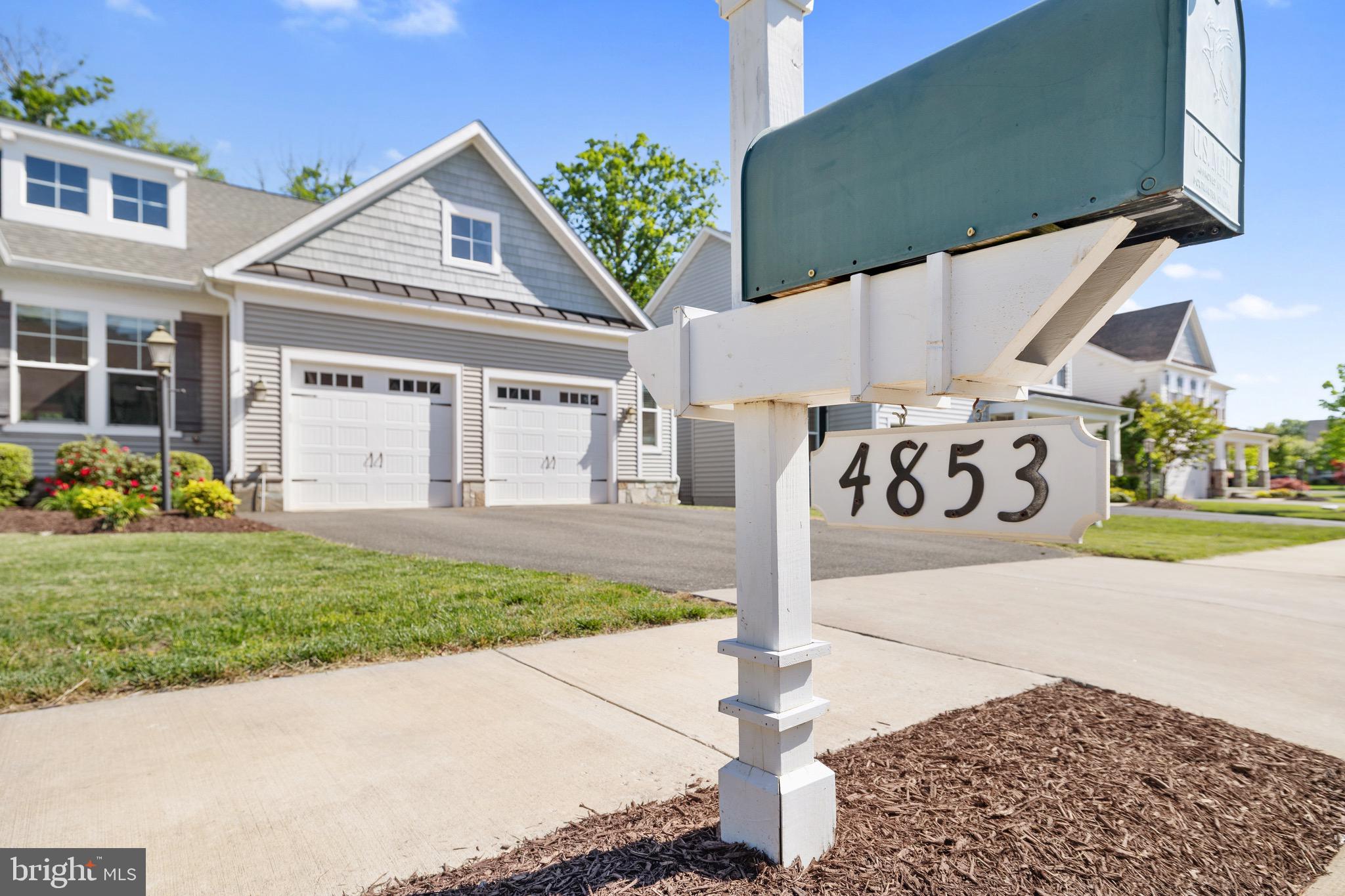 BROOKSIDE - Residential