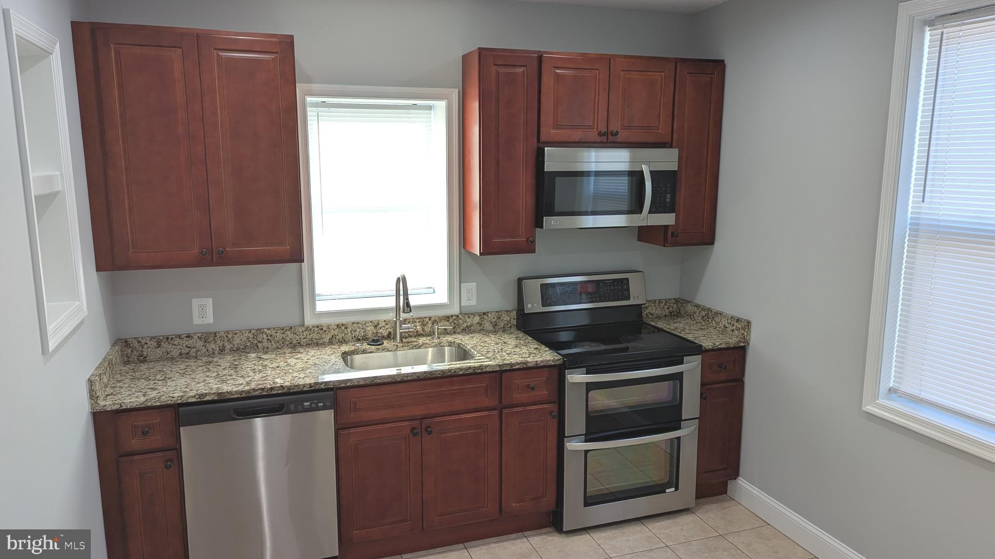 HAGERSTOWN - Residential
