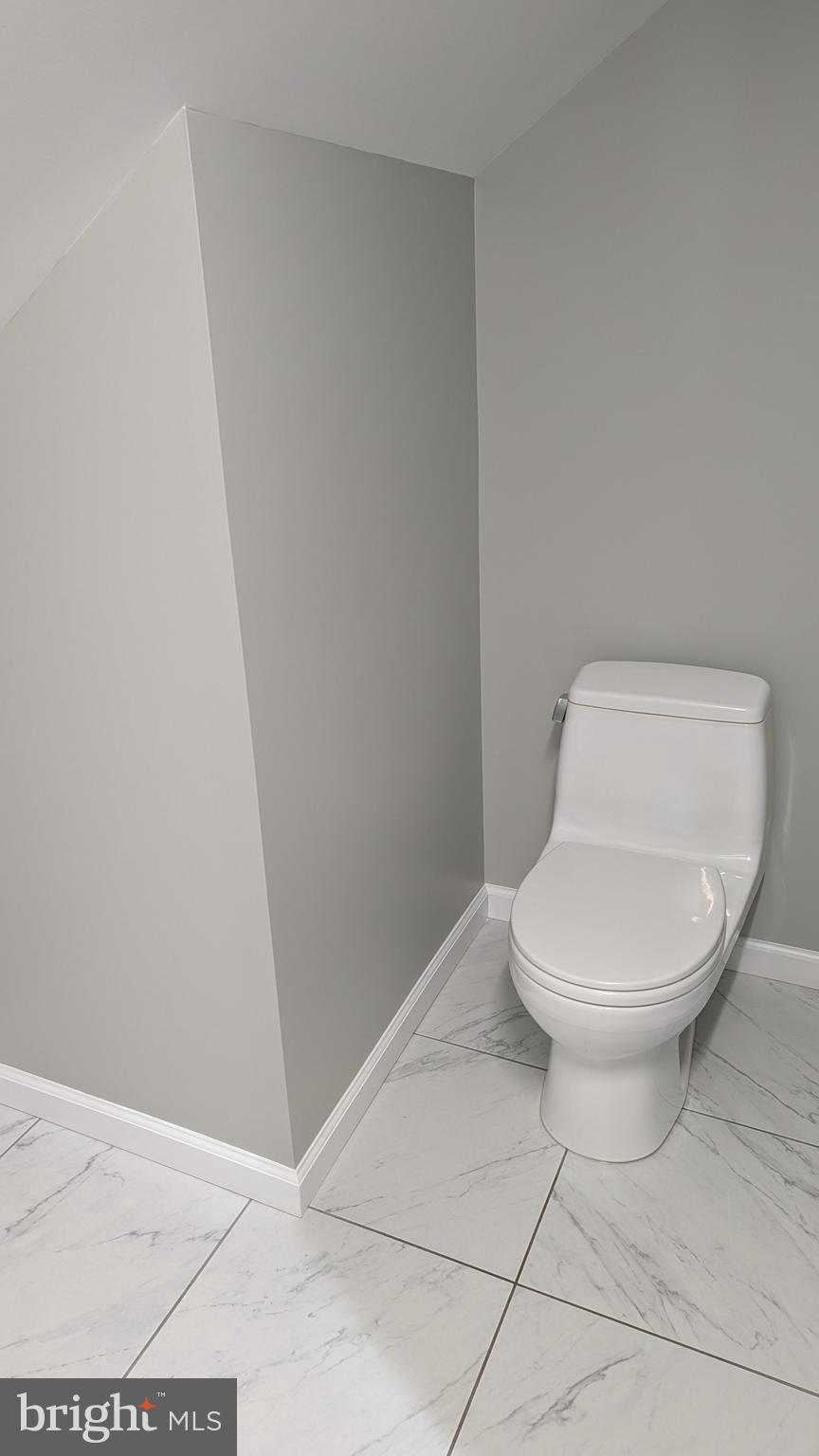 HAGERSTOWN - Residential