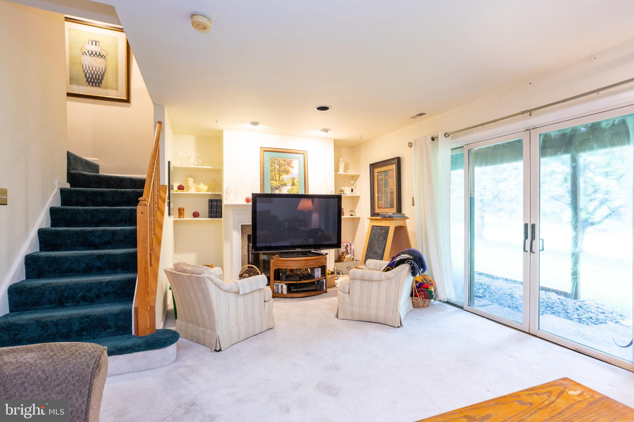 DORSEY SEARCH - Residential