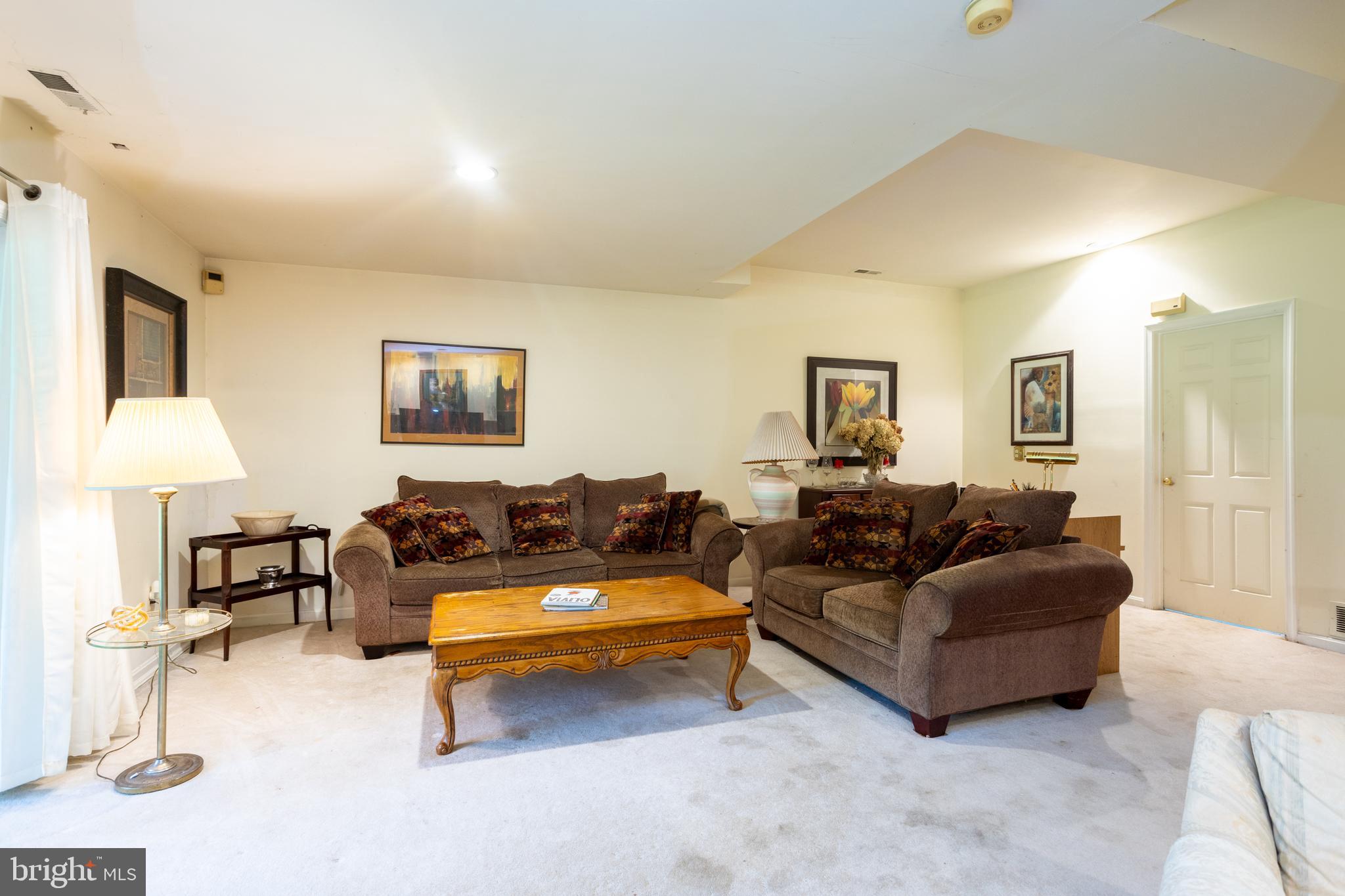 DORSEY SEARCH - Residential