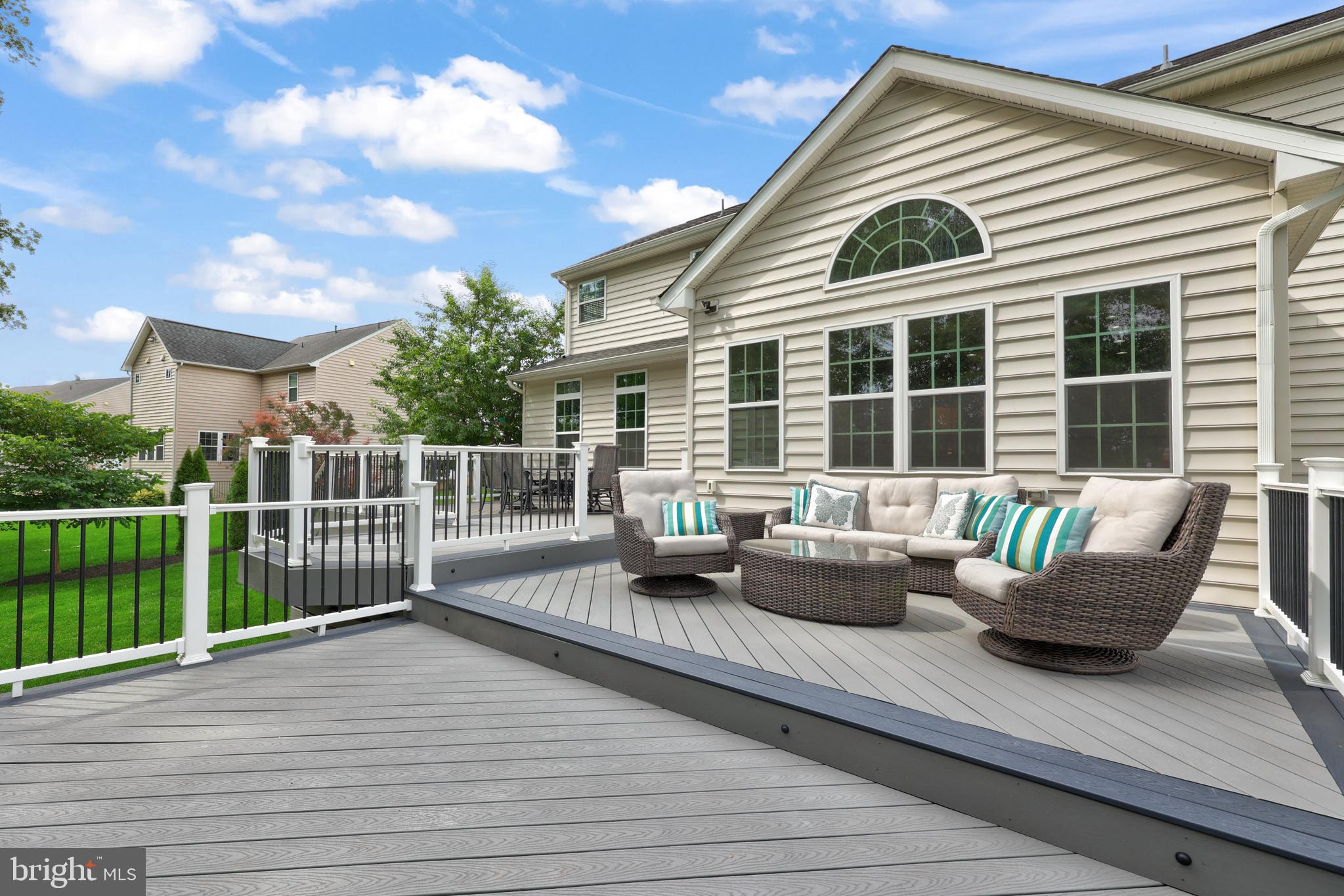 BROOKSIDE - Residential