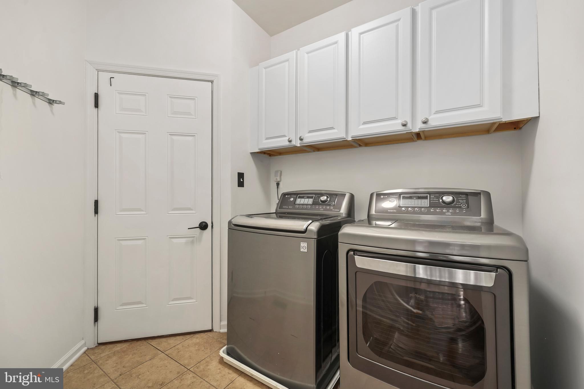 BROOKSIDE - Residential