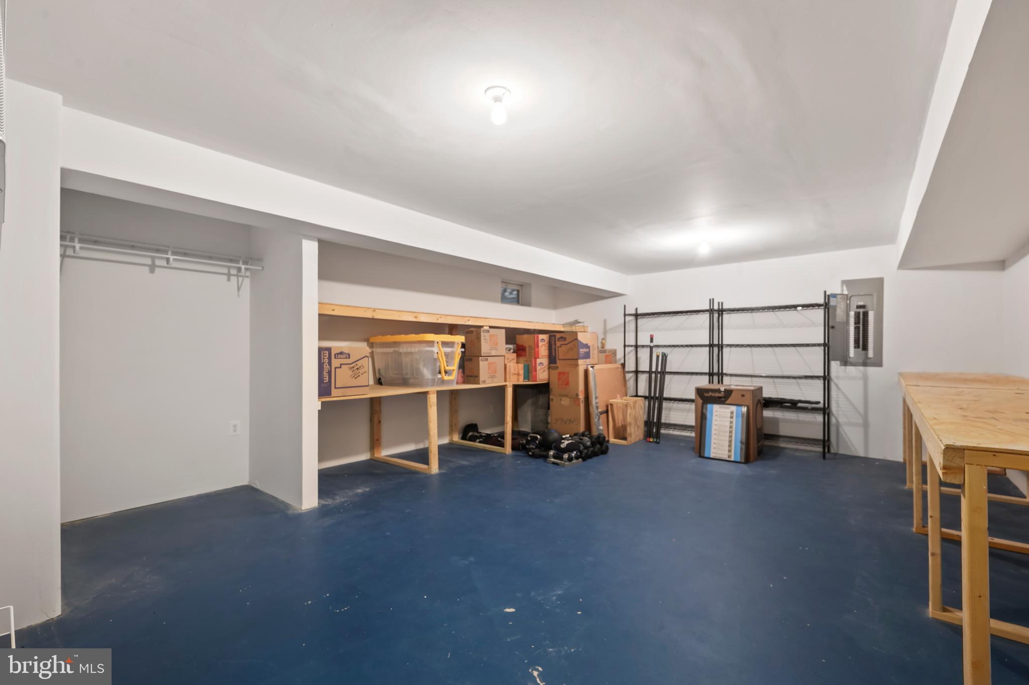 BROOKSIDE - Residential