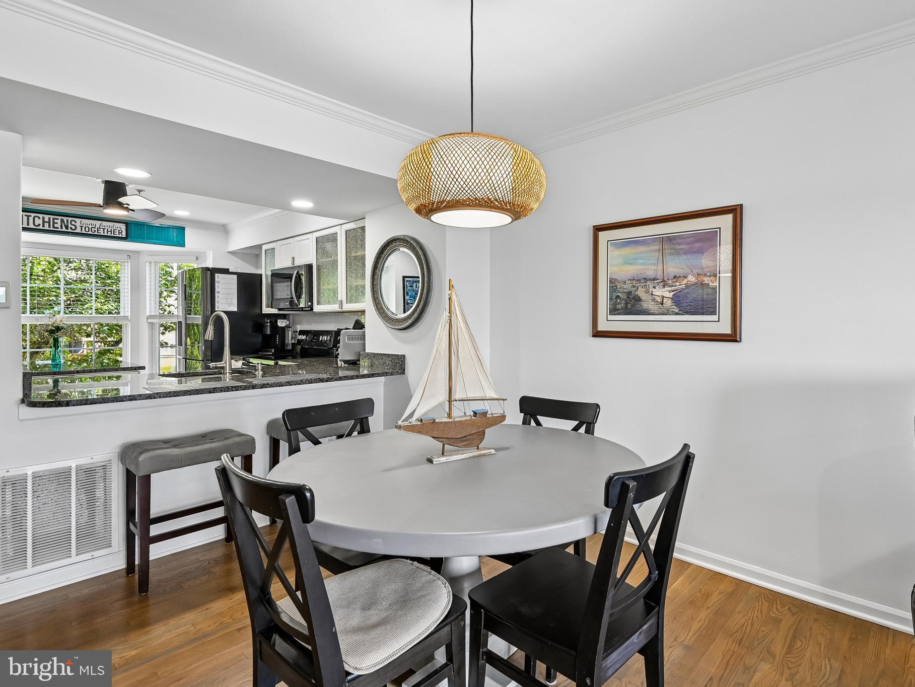 STONEY BEACH - Residential