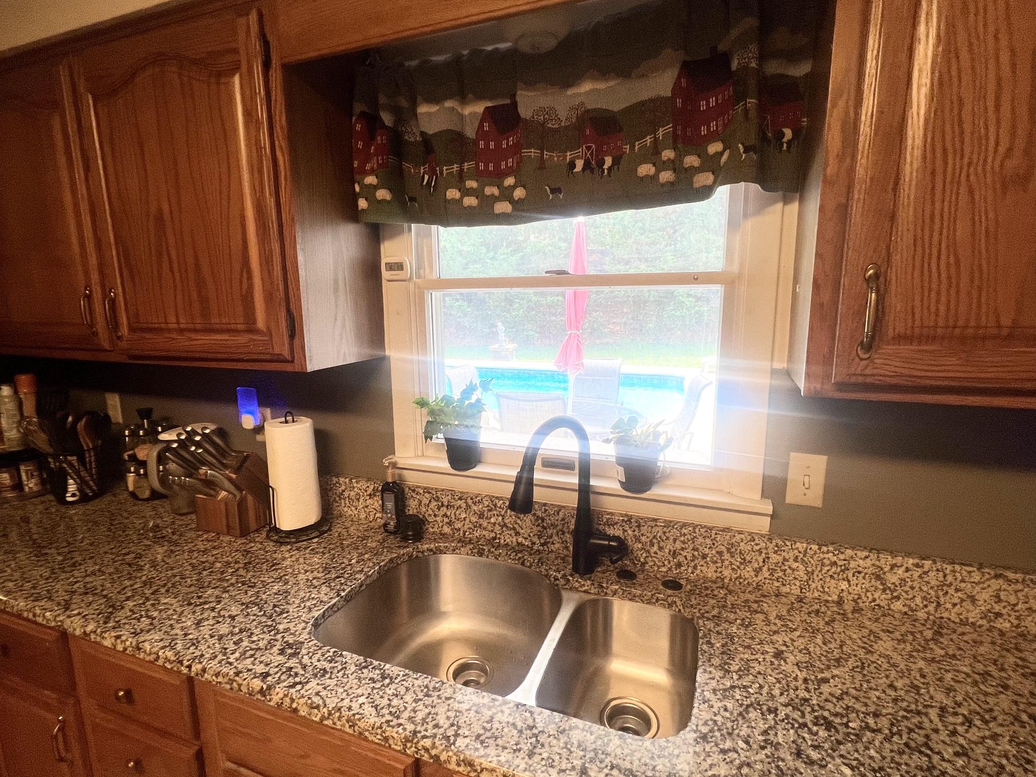 MOUNTAIN VIEW ESTATES - Residential