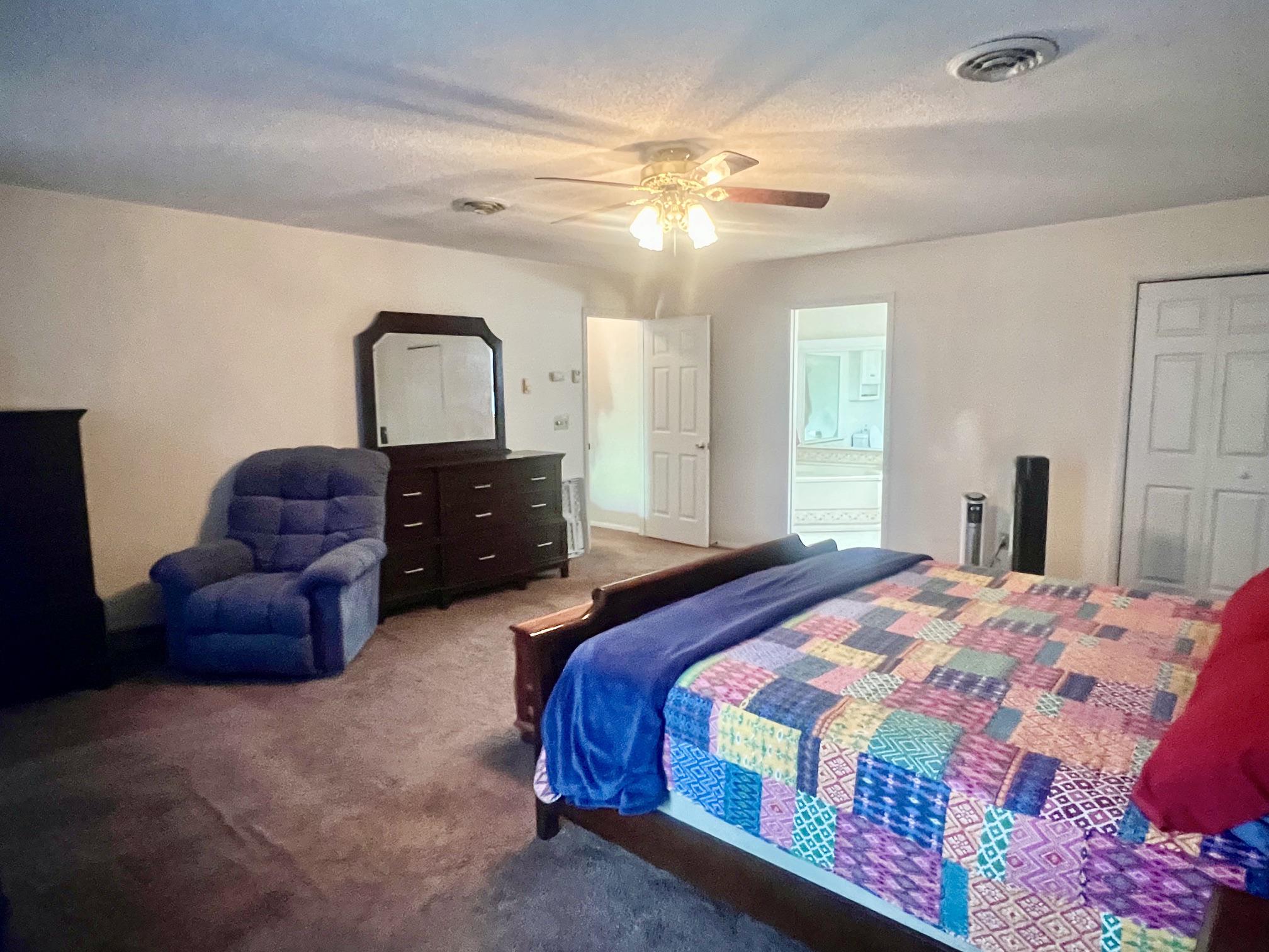 MOUNTAIN VIEW ESTATES - Residential