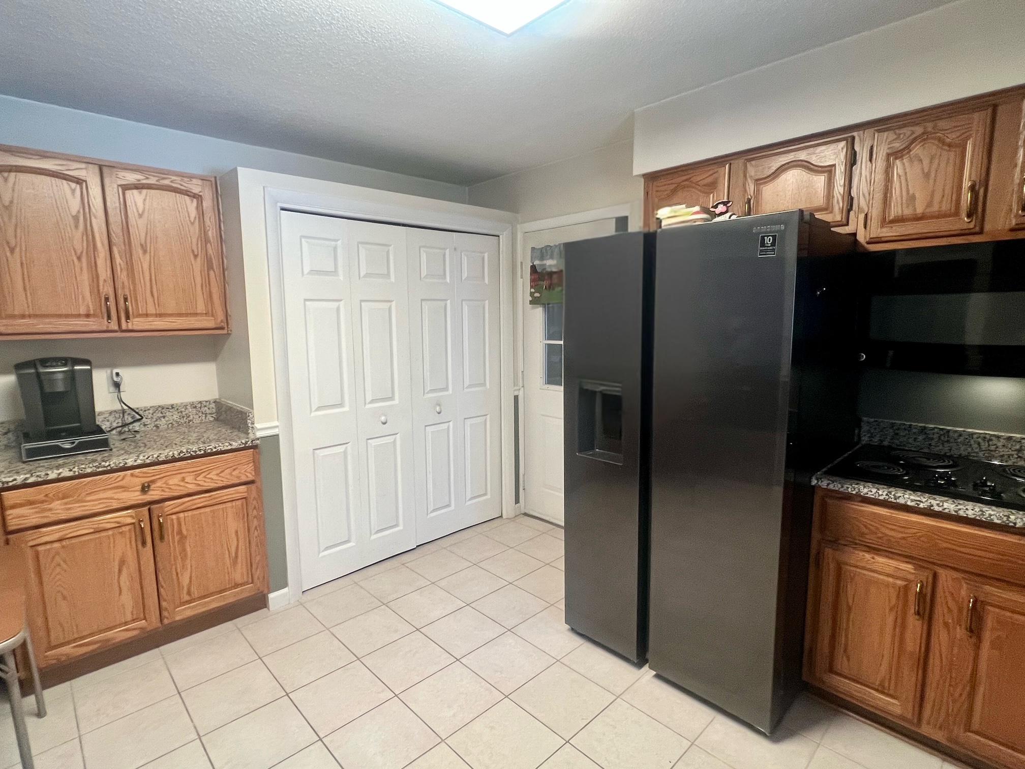 MOUNTAIN VIEW ESTATES - Residential