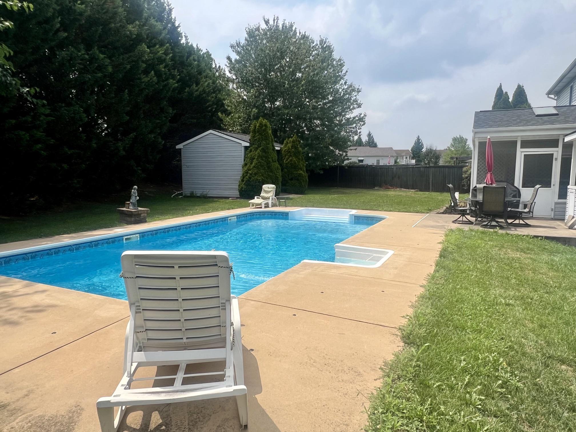 MOUNTAIN VIEW ESTATES - Residential