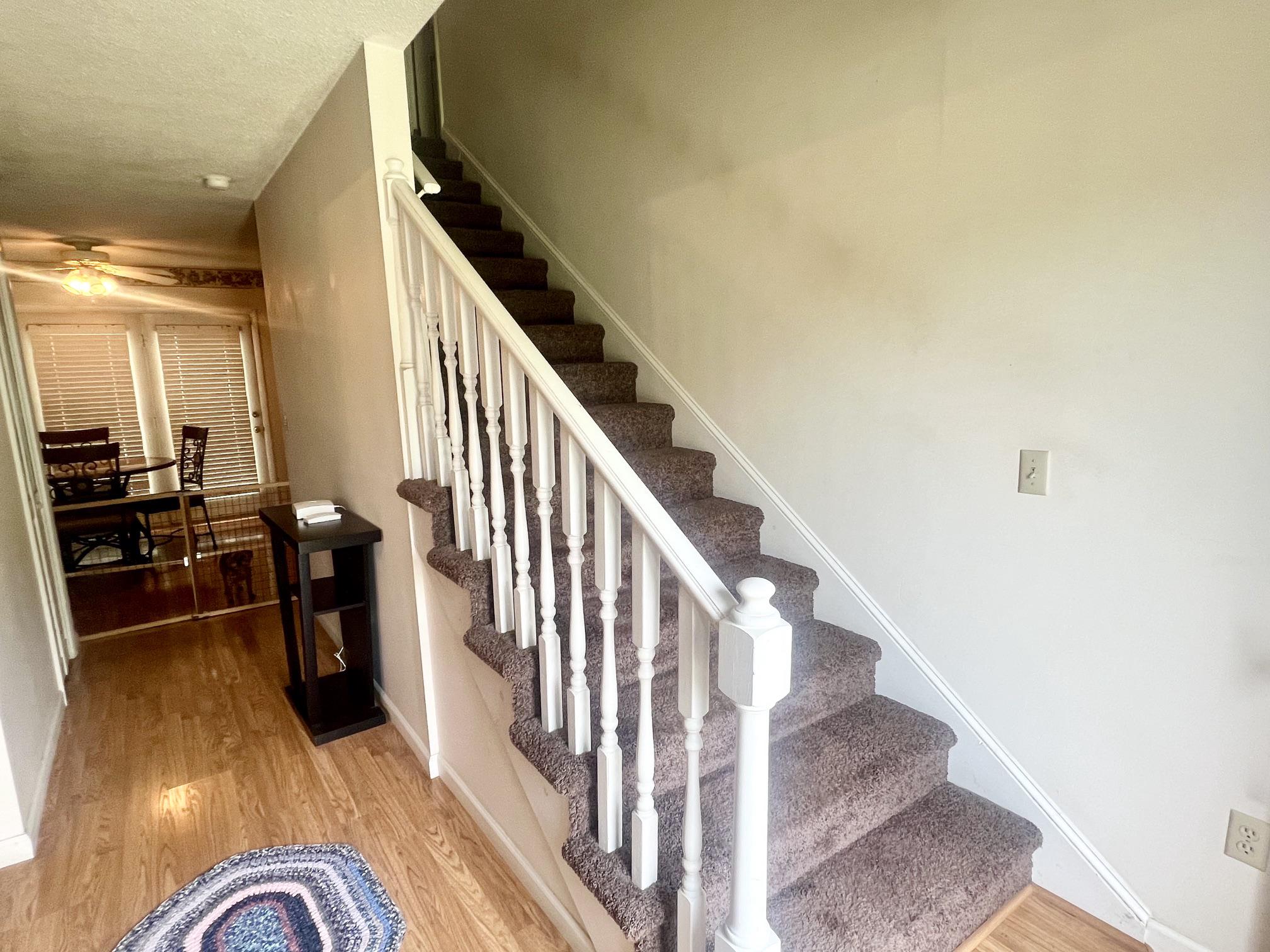 MOUNTAIN VIEW ESTATES - Residential