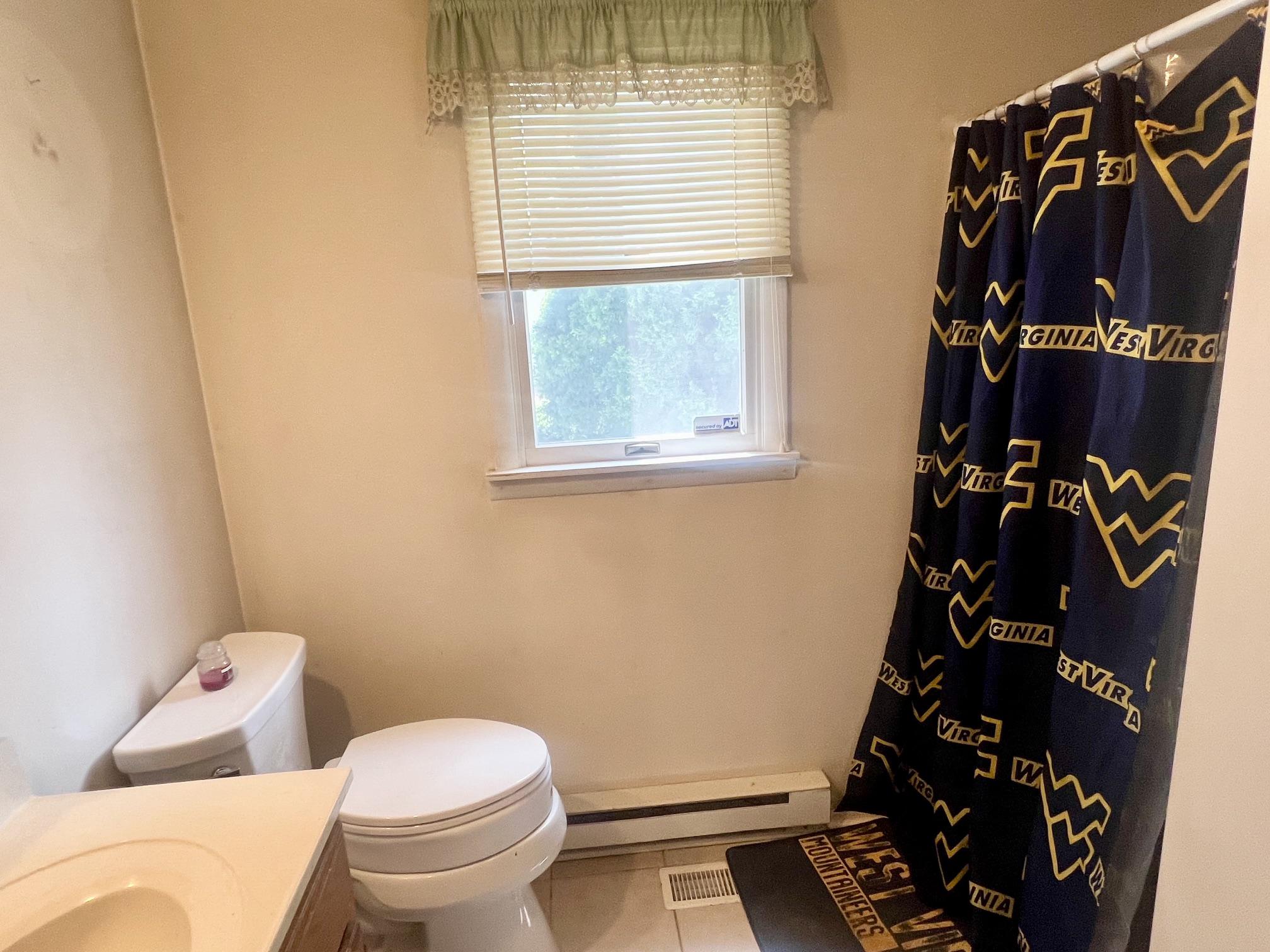 MOUNTAIN VIEW ESTATES - Residential