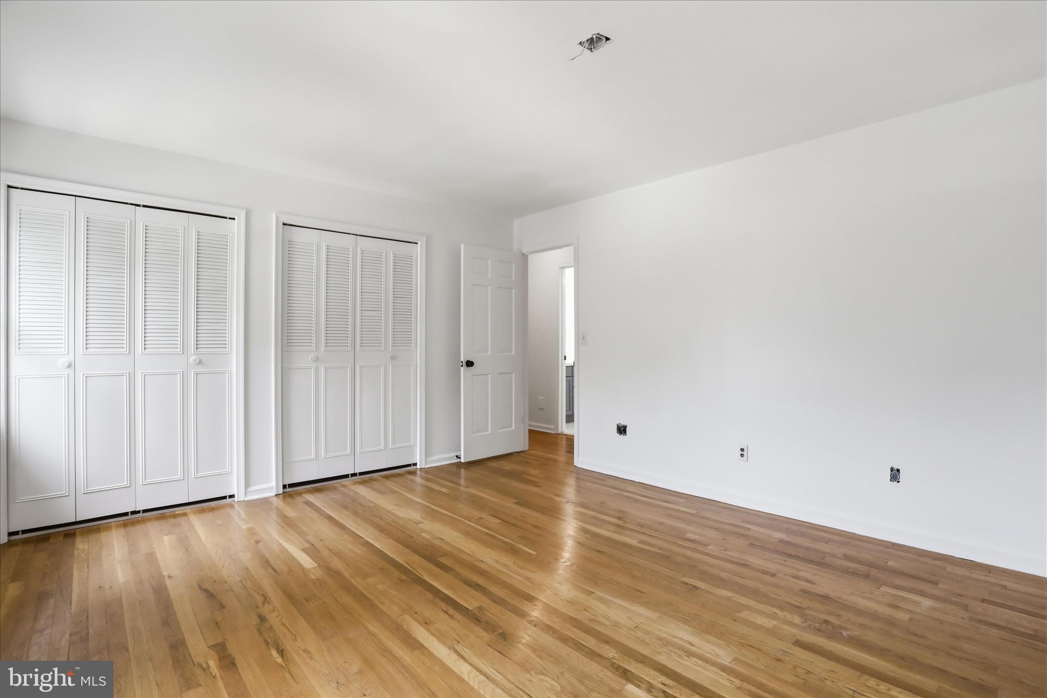 NEW MARK COMMONS - Residential