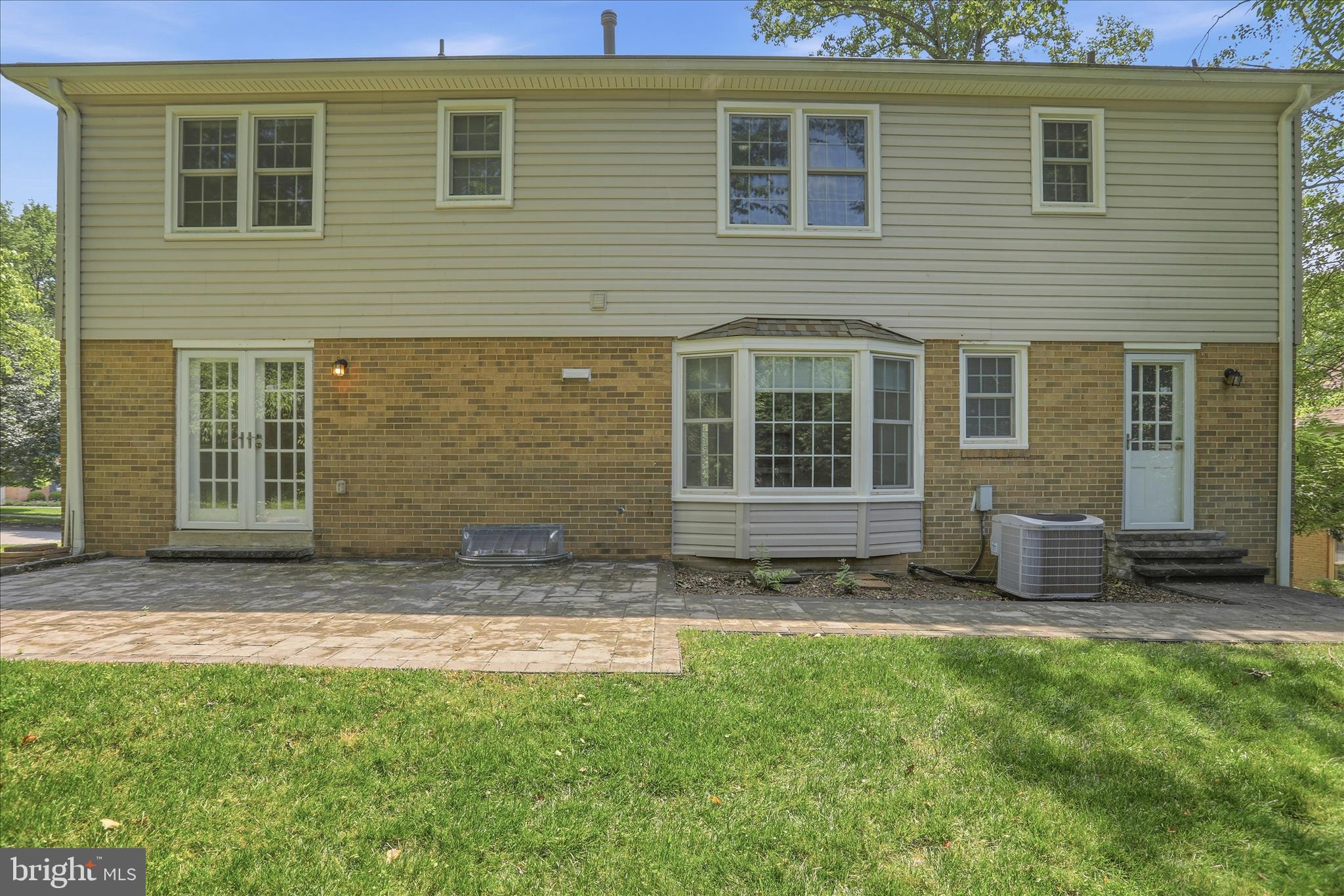 NEW MARK COMMONS - Residential
