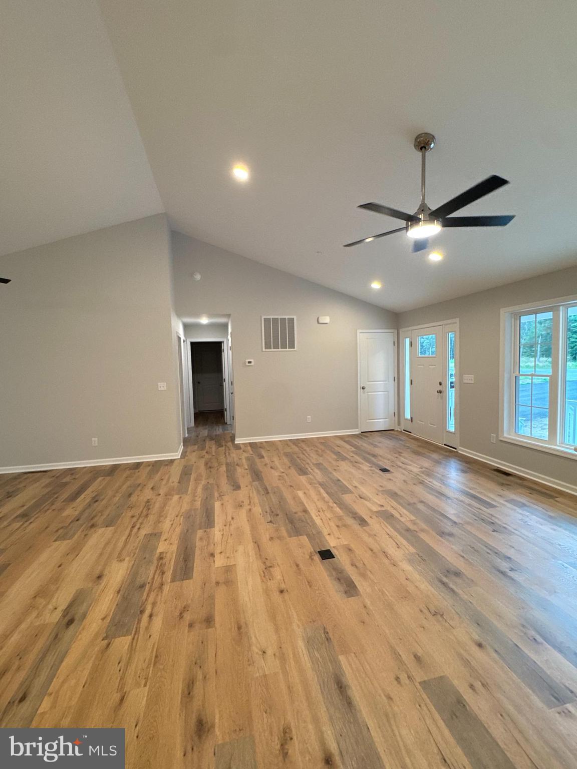 SPIERING ESTATES - Residential