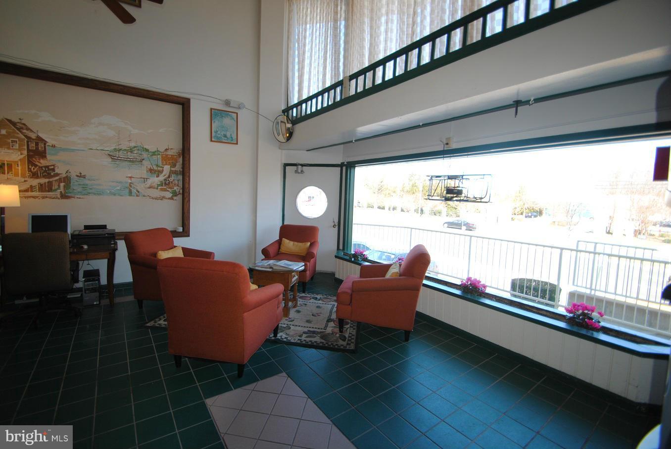 BOULEVARD COURTS - Commercial Sale