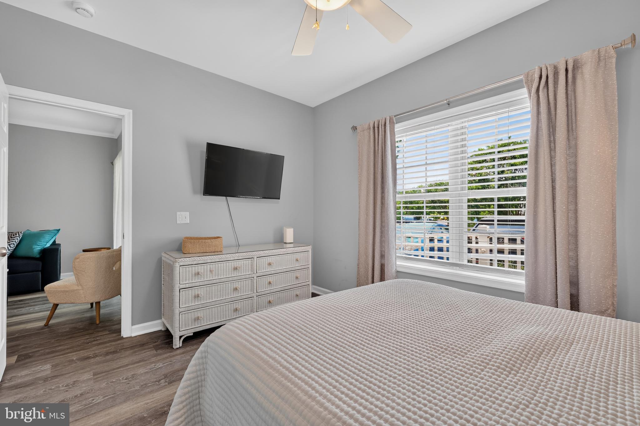 CREEKWOOD - Residential
